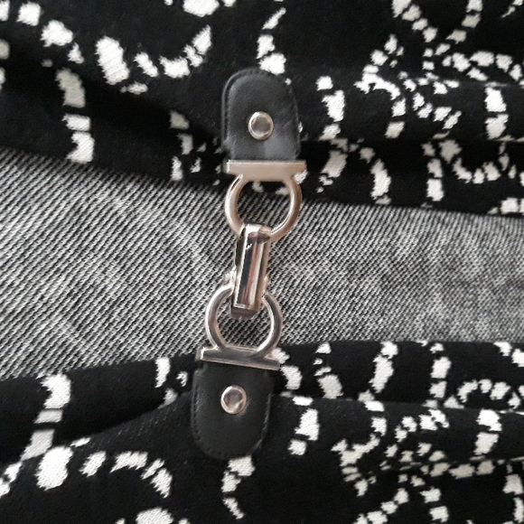 black & white jacket - Picture 4 of 4